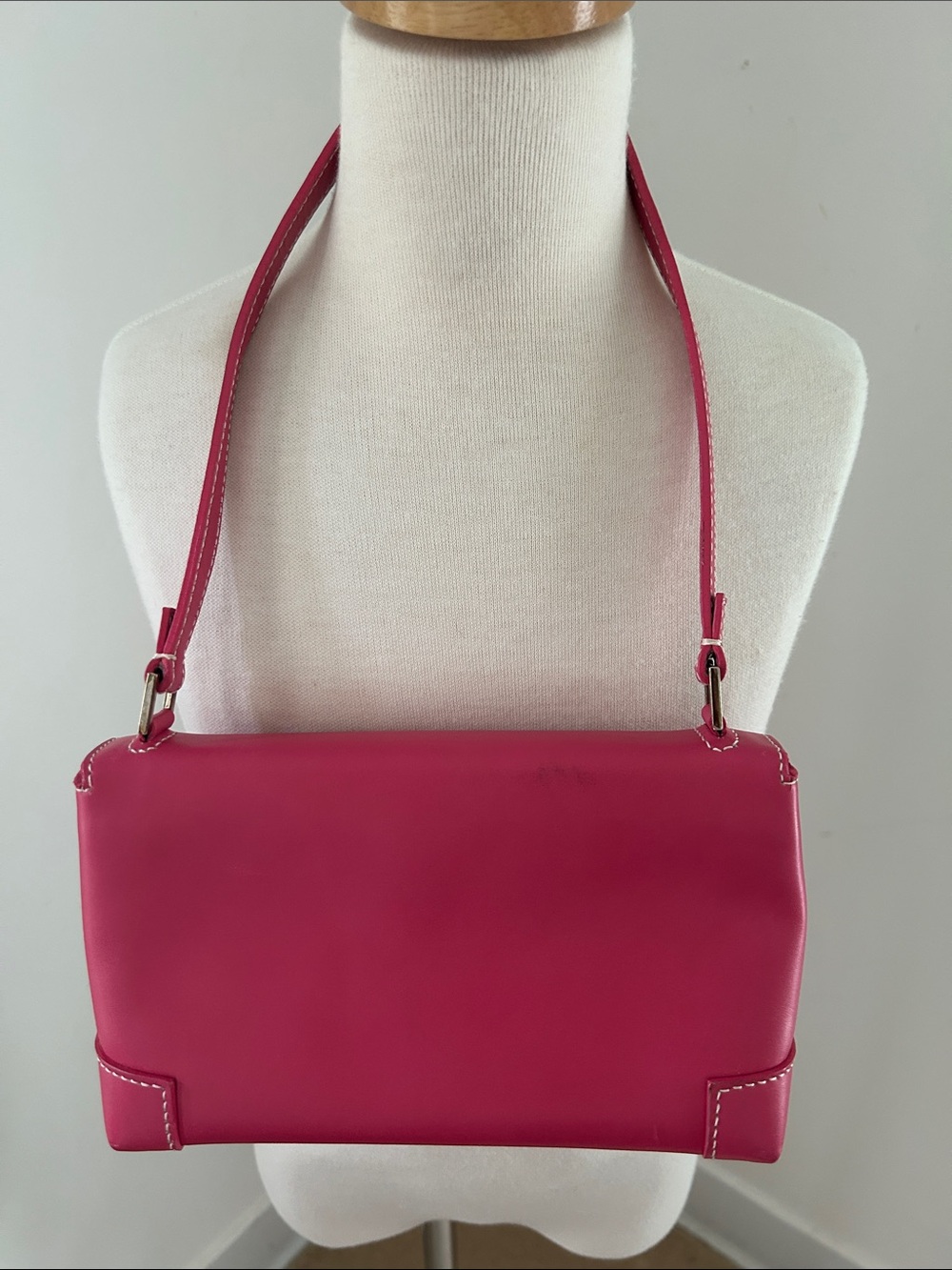 Lambertson TRUEX Mini PinkLeather Shoulder Bag - Picture 3 of 13